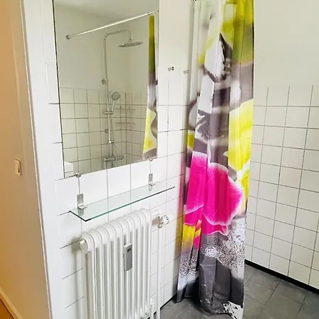 Aday - Sondervangsvej - Room 13 Guest house
